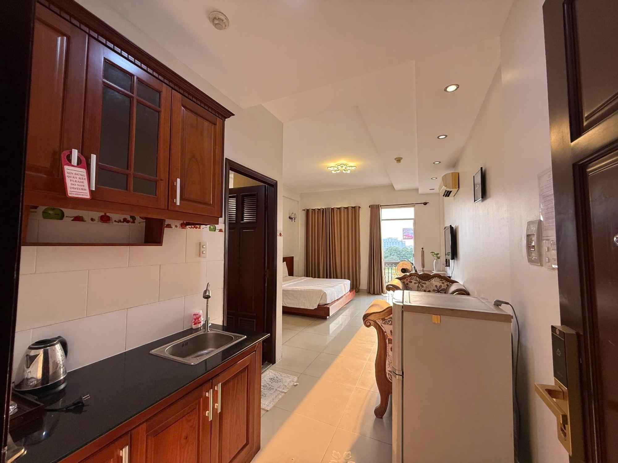 הו צ'י מין סיטי Hoa Phat Hotel & Apartment מראה חיצוני תמונה
