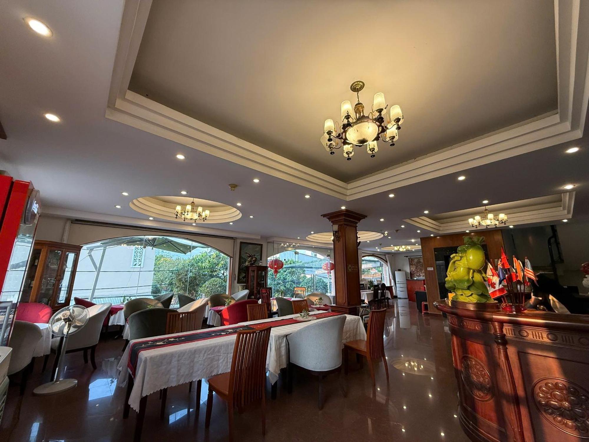 הו צ'י מין סיטי Hoa Phat Hotel & Apartment מראה חיצוני תמונה