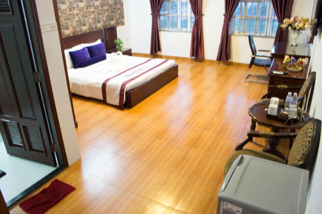 הו צ'י מין סיטי Hoa Phat Hotel & Apartment מראה חיצוני תמונה